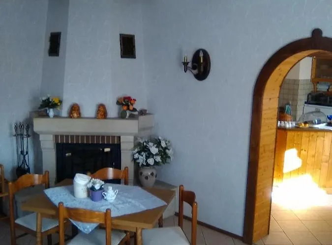 ゲストハウス Edelweiss